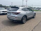 Thumbnail of 2025 Lunar Silver Metallic Acura MDX