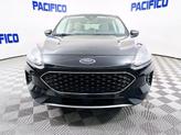 Thumbnail of 2022 Agate Black Metallic Ford Escape