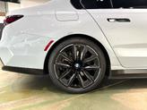 Thumbnail of 2024 Gray BMW i7