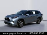 Thumbnail of 2024 Moon Dust Toyota Highlander