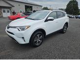Thumbnail of 2018 White Toyota RAV4