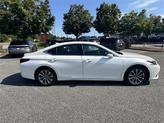 Thumbnail of 2022 Eminent White Pearl Lexus ES 350