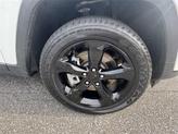 Thumbnail of 2023 Bright White Clearcoat Jeep Grand Cherokee L