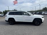 Thumbnail of 2023 Bright White Clearcoat Jeep Grand Cherokee L