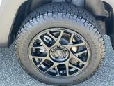 Thumbnail of 2023 Alpine White Clearcoat Jeep Renegade