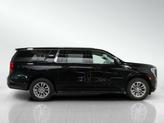Thumbnail of 2022 Onyx Black GMC Yukon XL