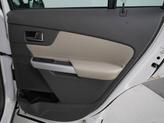 Thumbnail of 2013 White Platinum Clearcoat Metallic Ford Edge
