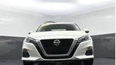 Thumbnail of 2022 Pearl White Tricoat Nissan Altima