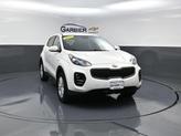 Thumbnail of 2017 Clear White Kia Sportage