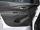 Thumbnail of 2022 Summit White Chevrolet Equinox