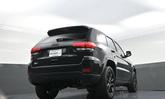 Thumbnail of 2017 Diamond Black Crystal Pearlcoat Jeep Grand Cherokee