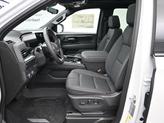 Thumbnail of 2025 Iridescent Pearl Tricoat Chevrolet Tahoe