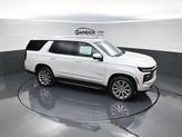 Thumbnail of 2025 Iridescent Pearl Tricoat Chevrolet Tahoe