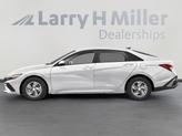 Thumbnail of 2025 White Hyundai ELANTRA