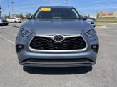 Thumbnail of 2020 Celestial Silver Metallic Toyota Highlander