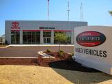 Thumbnail of 2023 Wind Chill Pearl Toyota Camry Hybrid