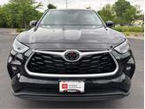 Thumbnail of 2024 Midnight Black Metallic Toyota Highlander