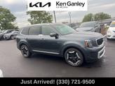 Thumbnail of 2024 Gravity Gray Kia Telluride