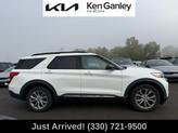 Thumbnail of 2020 Oxford White Ford Explorer