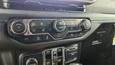 Thumbnail of 2025 Granite Crystal Metallic Clearcoat Jeep Wrangler
