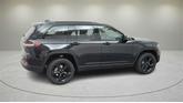 Thumbnail of 2025 Diamond Black Crystal Pearlcoat Jeep Grand Cherokee