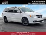 Photo of 2017 White Knuckle Clearcoat Dodge Grand Caravan