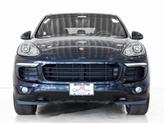 Thumbnail of 2018 Moonlight Blue Metallic Porsche Cayenne