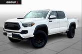 Photo of 2021 Super White Toyota Tacoma