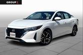 Photo of 2025 White Nissan Sentra