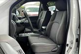 Thumbnail of 2021 Glacier White Nissan Frontier