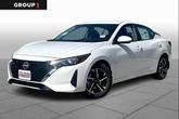 Photo of 2025 White Nissan Sentra