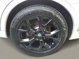 Thumbnail of 2025 Mineral White Metallic BMW X7