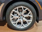 Thumbnail of 2022 Arctic Grey Metallic BMW X7