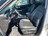 Thumbnail of 2022 White Metallic Ford Explorer