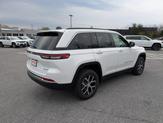 Thumbnail of 2025 Bright White Clearcoat Jeep Grand Cherokee