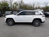 Thumbnail of 2025 Bright White Clearcoat Jeep Grand Cherokee