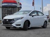 Thumbnail of 2025 Aspen White Nissan Versa
