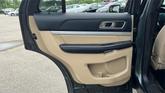 Thumbnail of 2016 Green Ford Explorer