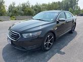 Photo of 2015 Tuxedo Black Metallic Ford Taurus