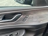 Thumbnail of 2025 Diamond Black Jeep Grand Cherokee L