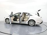 Thumbnail of 2017 White Platinum Clearcoat Metallic Lincoln MKZ Hybrid