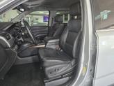 Thumbnail of 2018 Iridescent Pearl Tricoat Chevrolet Suburban
