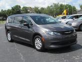 Photo of 2023 Granite Crystal Metallic Clearcoat Chrysler Voyager