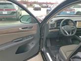 Thumbnail of 2025 Deep Black Pearl Effect Volkswagen Atlas
