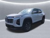 Thumbnail of 2025 Summit White Chevrolet Equinox