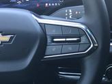 Thumbnail of 2025 Summit White Chevrolet Equinox