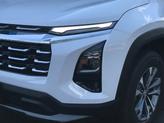 Thumbnail of 2025 Summit White Chevrolet Equinox