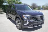 Thumbnail of 2025 Deep Black Pearl Effect Volkswagen Atlas