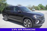 Photo of 2025 Deep Black Pearl Effect Volkswagen Atlas