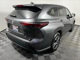 Thumbnail of 2024 Magnetic Gray Toyota Highlander